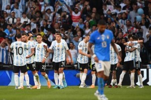 betvictor伟德(中国)唯一官方网站-曼奇尼强行致敬吃瘪 意大利要在功劳簿上躺多久？