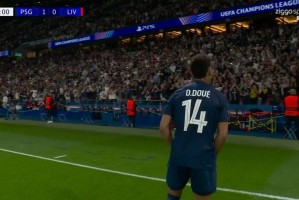 betvictor伟德(中国)唯一官方网站-20岁309天，杜埃是欧冠进球上双第六年轻的球员