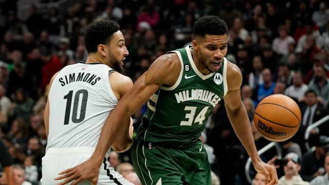 1666872018380082124.jpg Simmons.jpg