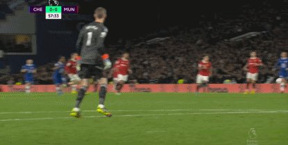 1666460779646086917.gif 曼联57B.gif